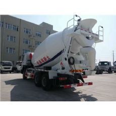 衡陽市重汽牌12方水泥攪拌車液壓件與配件選購指南